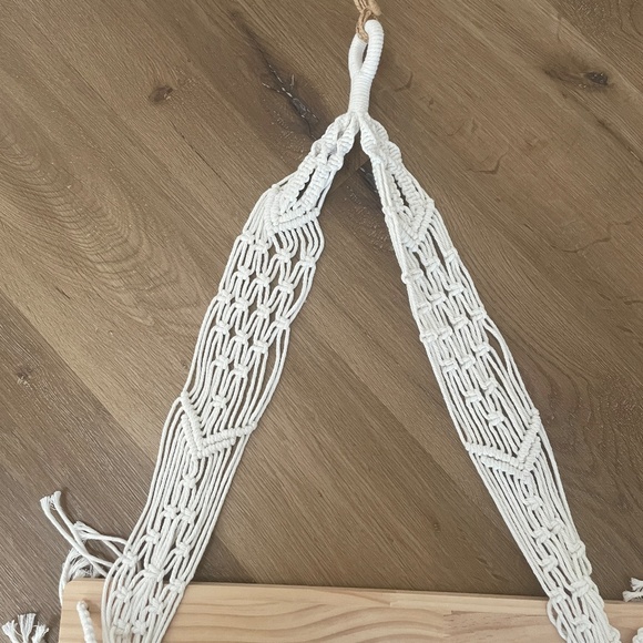 Wooden Floating Hanging Shelf - Picture 2 of 8